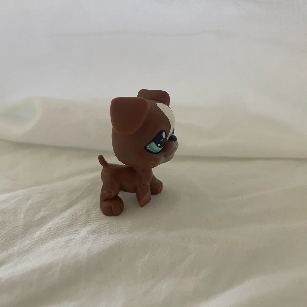 Littlest Pet Shop LPS Boxer Dog #83 Brown White Blue Eyes Loose Figure
